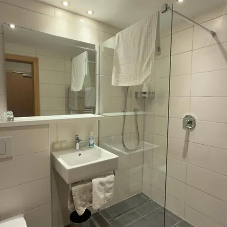 Sailer 3* 장크트안톤암아를베르크